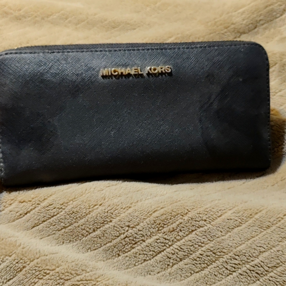 Michael Kors wallet